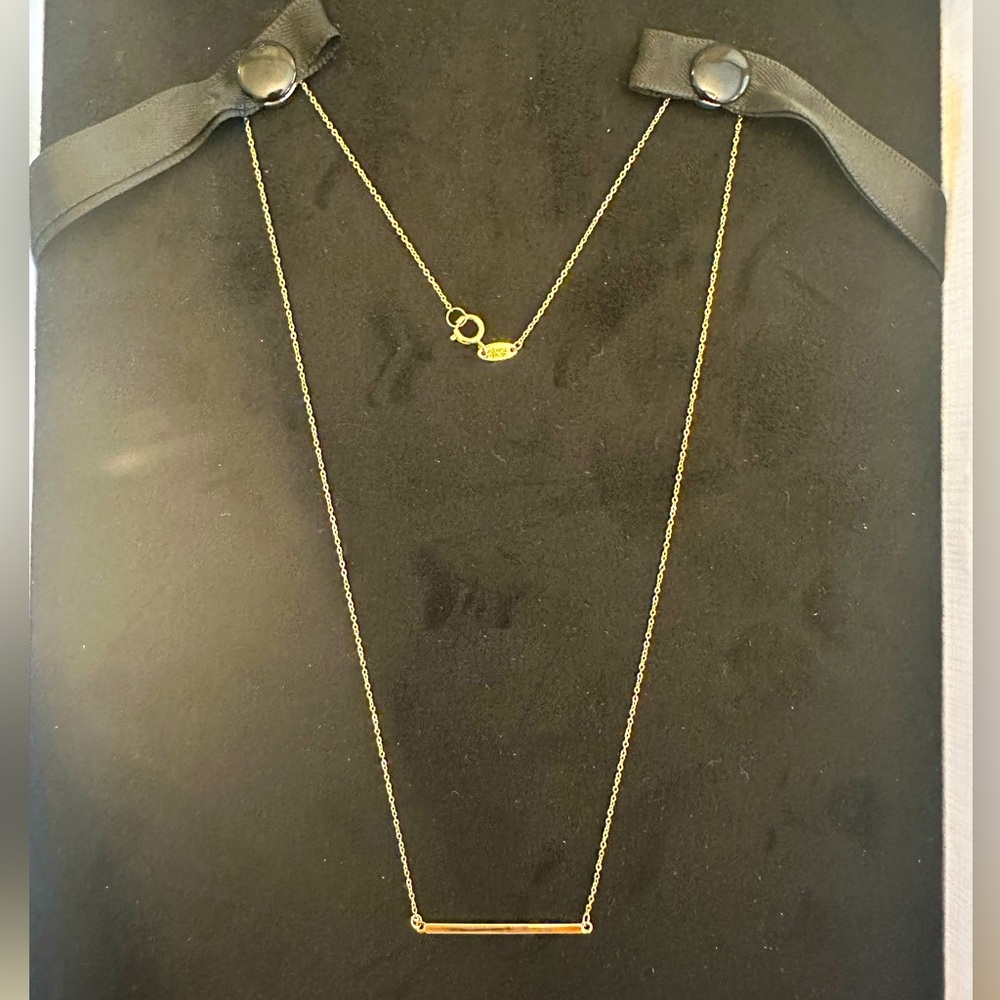 14K yellow gold Horizontal Bar necklace
